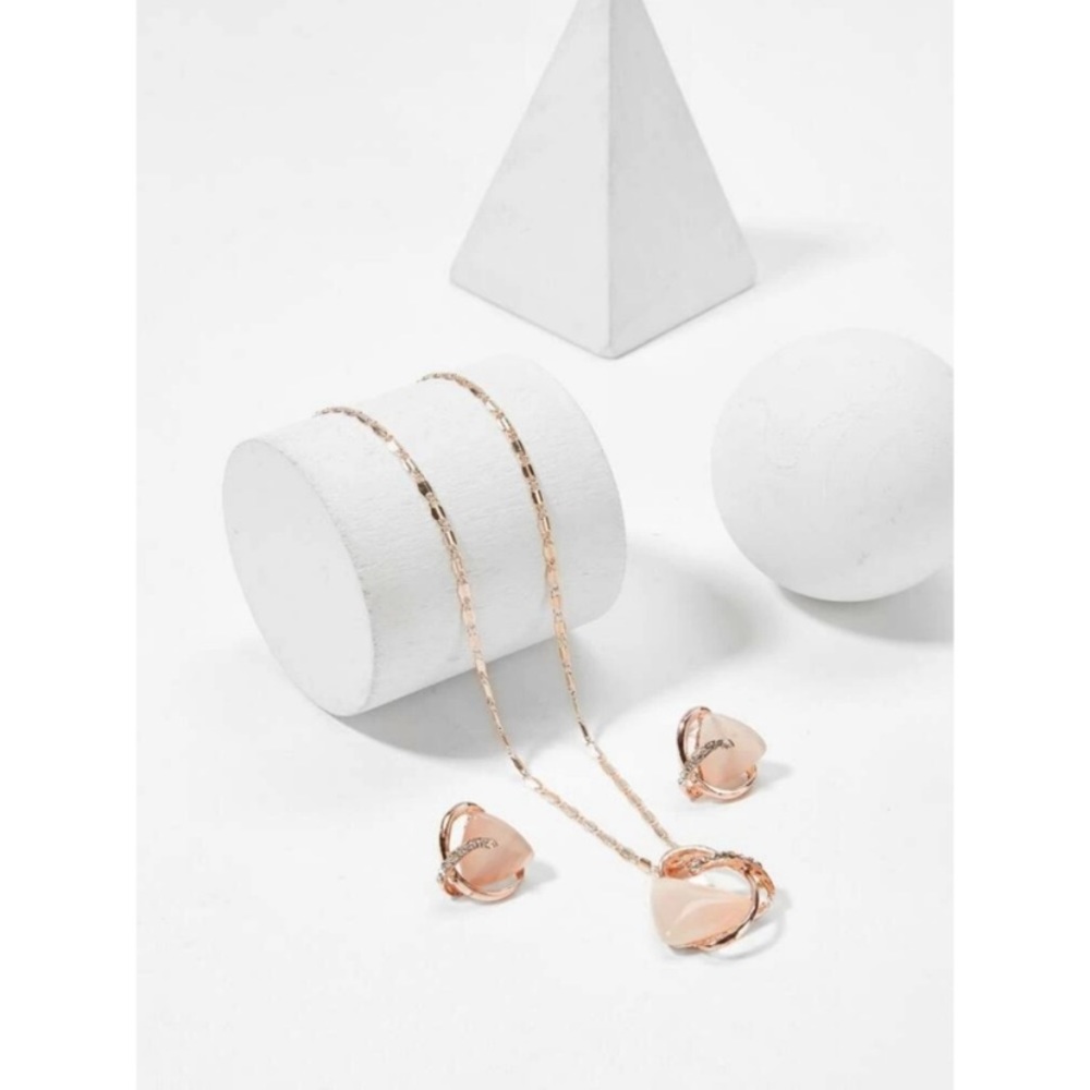 Beautiful Necklace/Earring set 💕 - Picture 2 of 4